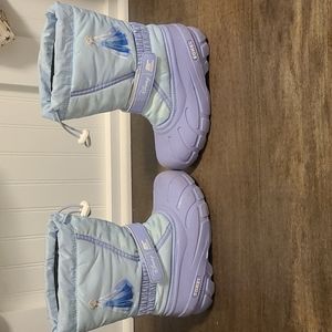 Sorel Girls' Disney Flurry Frozen 2 Elsa Edition boots, size 2 US